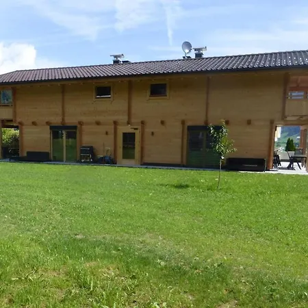 Cabin In Fuegen With Swimming Pool